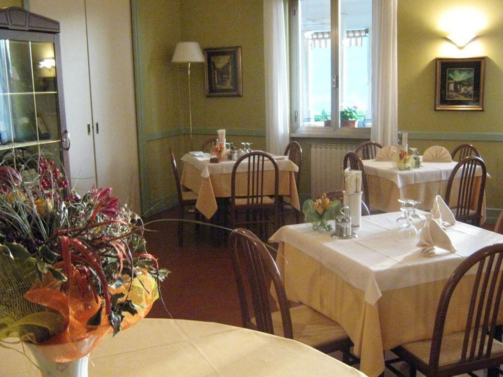 Hotel Rotelli Sale Marasino Buitenkant foto